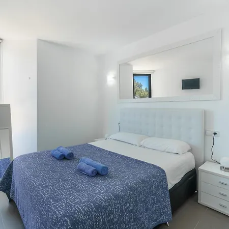 Oratge Views By Interhome شقة *