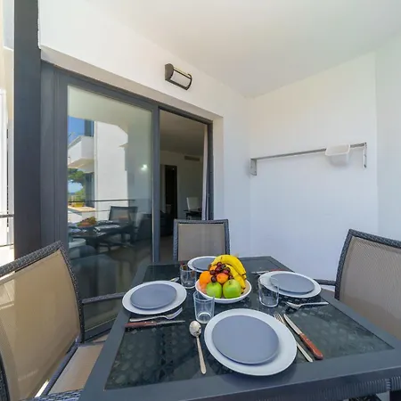 Oratge Views By Interhome *